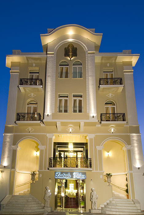 Loutraki Palace Hotel ภายนอก รูปภาพ